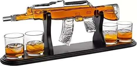 15. Gun Whiskey Decanter Gift Set