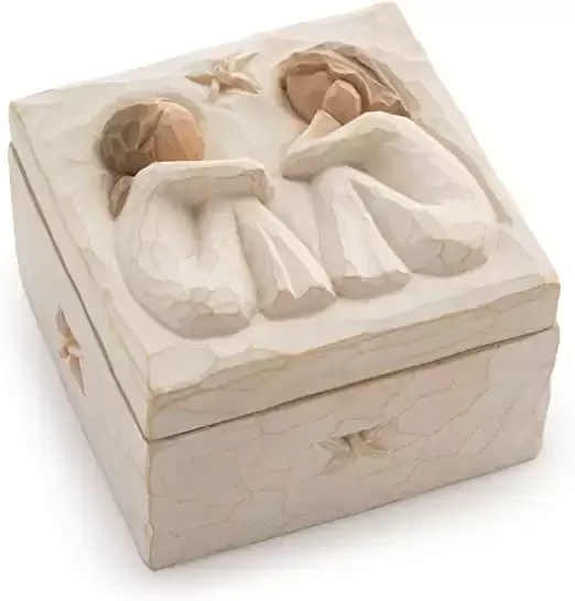 Willow Tree Friendship, Sculpted Hand-Painted Box