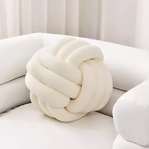 Soft Knot Ball Pillows